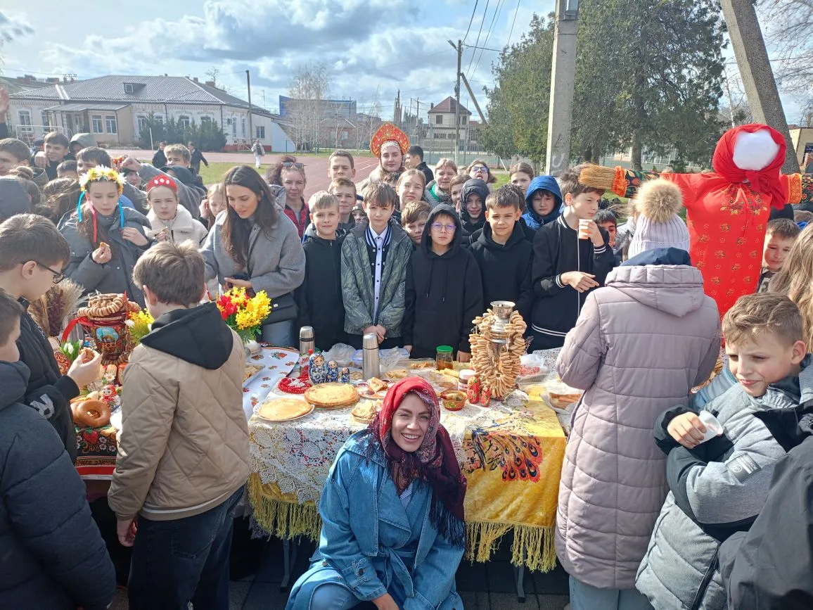 А у нас МАСЛЕНИЦА🥞🌞