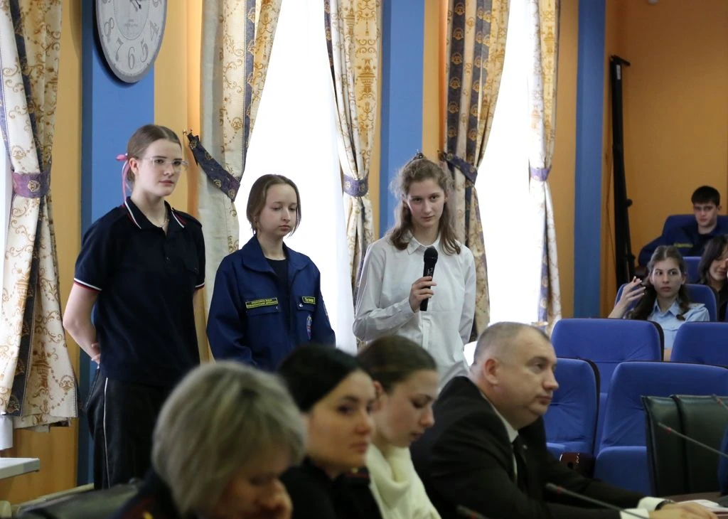 ПРОШЛО ОЧЕРЕДНОЕ ЗАНЯТИЕ ШКОЛЫ ПРАВ ЧЕЛОВЕКА ПРИ КРАЕВОМ ОМБУДСМЕНЕ Очередное занятие Школы прав чел