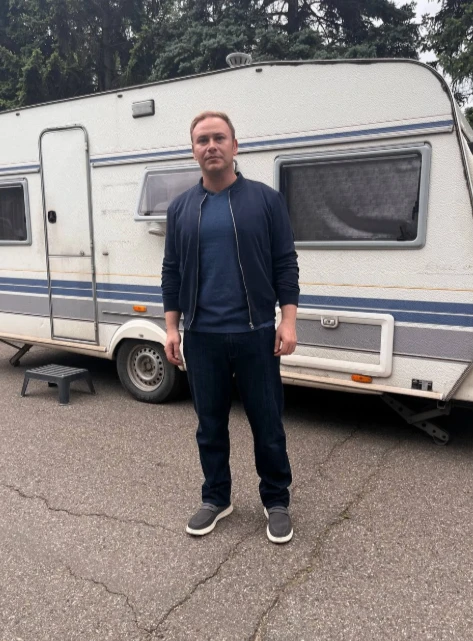 За кадром сериала «Райский уголок» 🎬

Артист Русского драматического театра им. А. С. Пушкина Макси