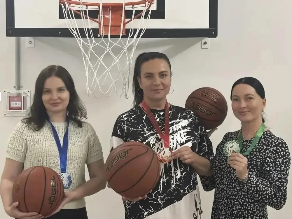 📝Сегодня, в преддверии профессионального праздника - Дня учителя, в нашей школе царит ...