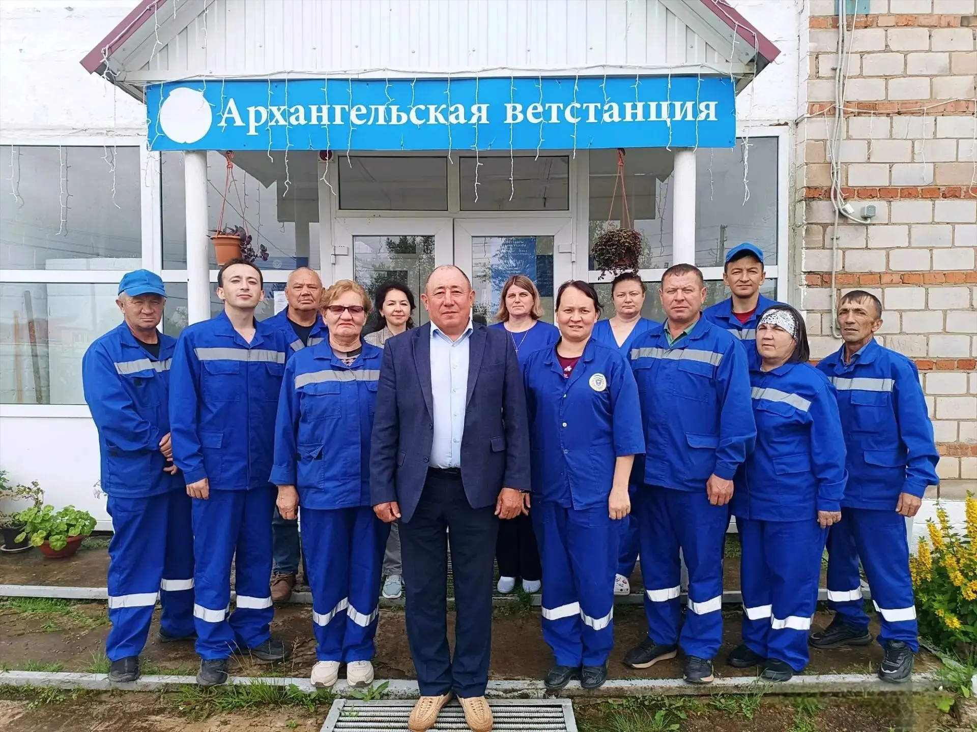 Уважаемые ветераны и сотрудники ветеринарной службы! Поздравляю вас с профессиональным ...