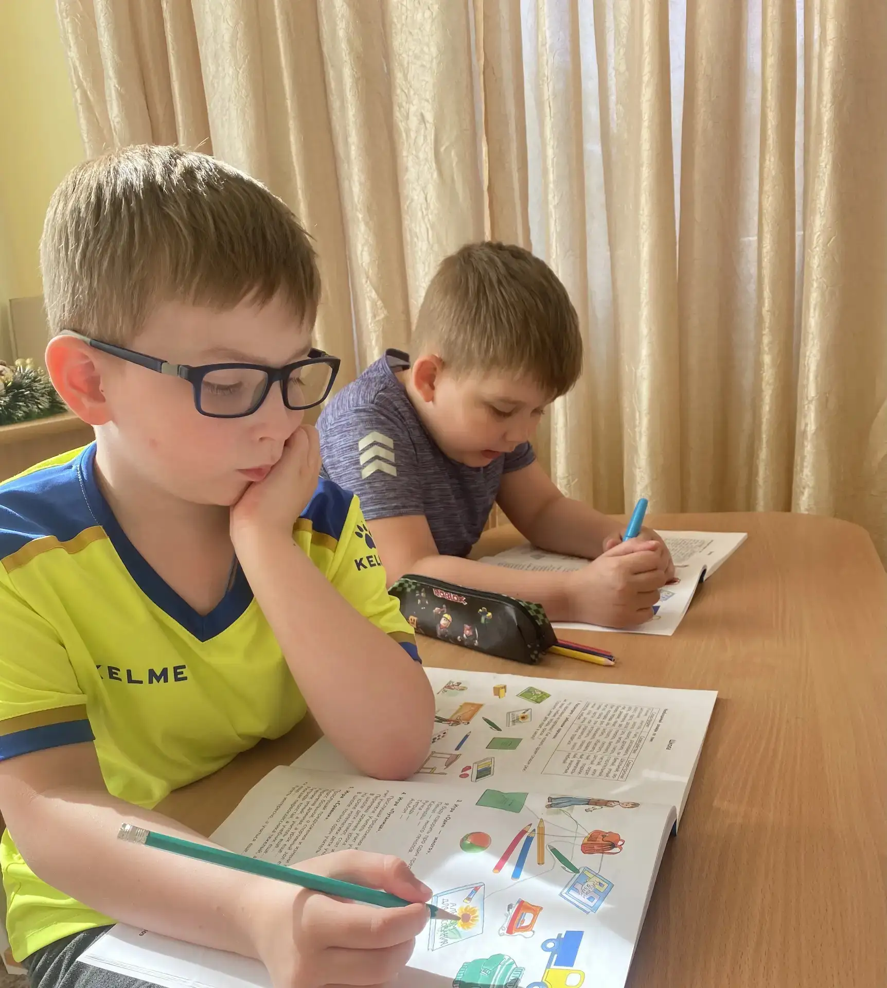 В группе «Топтыжка» прошло итоговое логопедическое занятие по теме недели: «До свидания,детский сад.