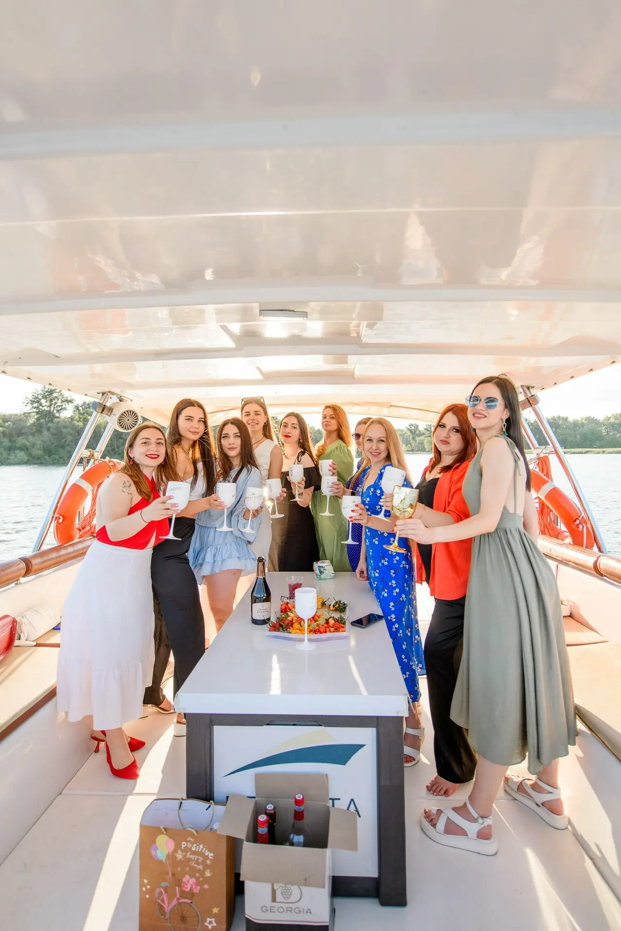 Мы снова мчим рассекать Дон НА КАТЕРЕ!🚤