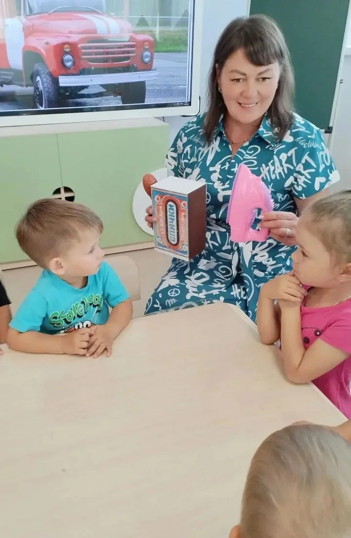 💦🚒Ситуативная беседа "Спецтехникав гостях у нашего детского сада! "
🧑‍🚒🔥Дети 2 младшей группы п