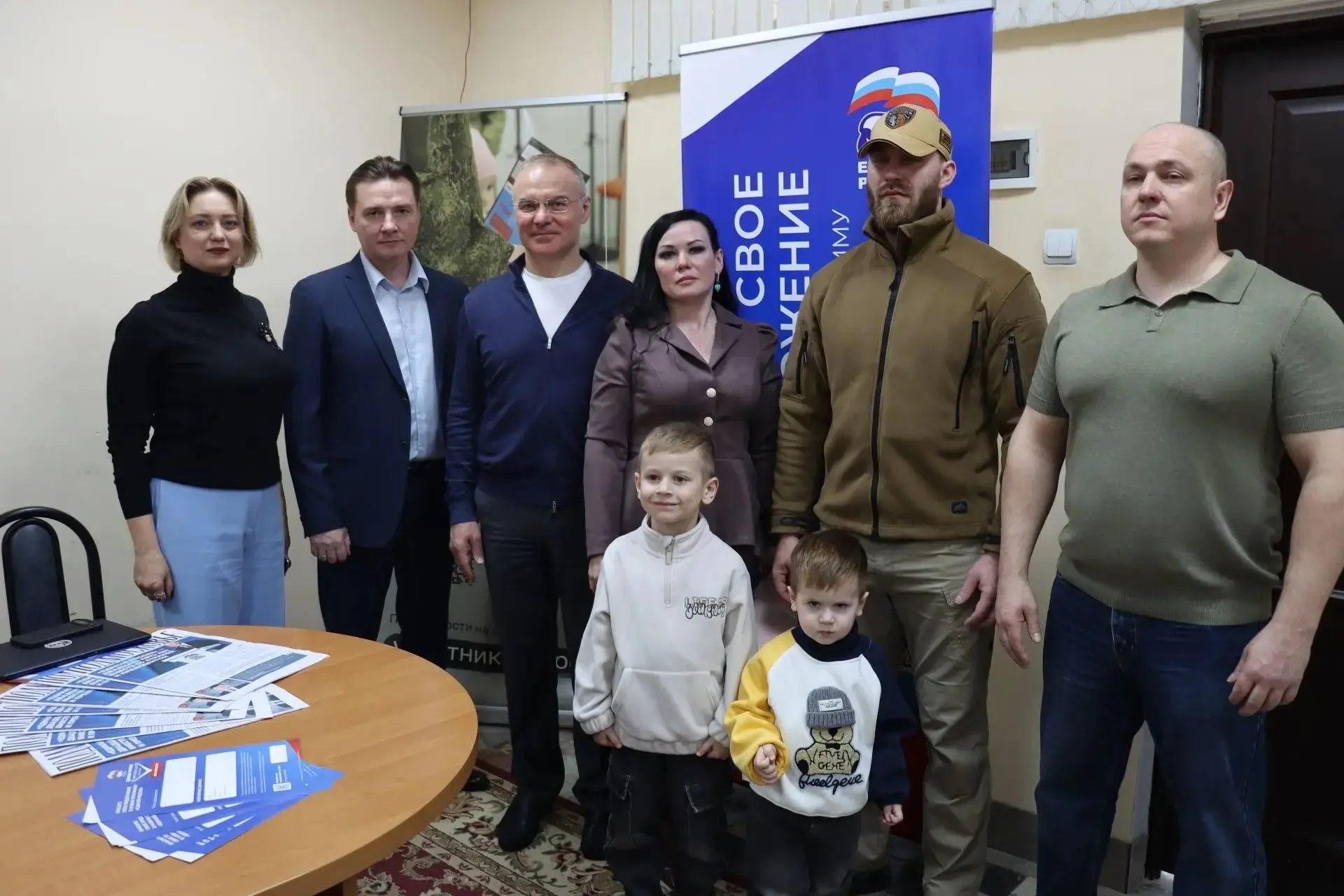 🎂 Когда рядом есть поддержка: депутат Госдумы Александр Коган поздравил сына погибшего участника СВО