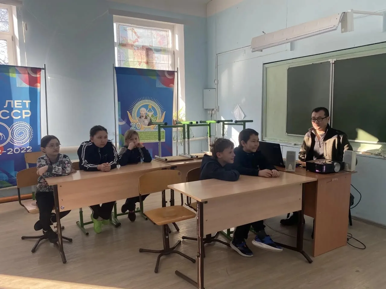 В МБОУ "АСОШ" продолжаются мероприятия в рамках месячника психологического здоровья.