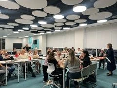 В нашей школе прошел замечательный мастер-класс по изготовлению ёлочных игрушек, где каждый участник