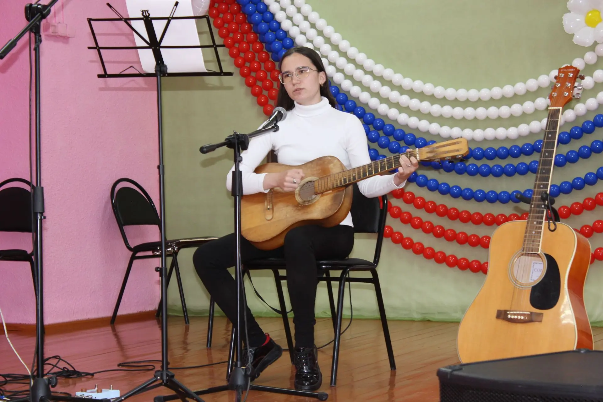 🎤🎸 Студия гитарной песни «Плектр» приветствует родителей и маленьких музыкантов! У на...
