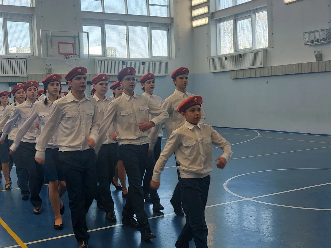 📍В преддверии Дня защитника Отечества в нашей школе по традиции состоялся Смотр строя и песни для 4-