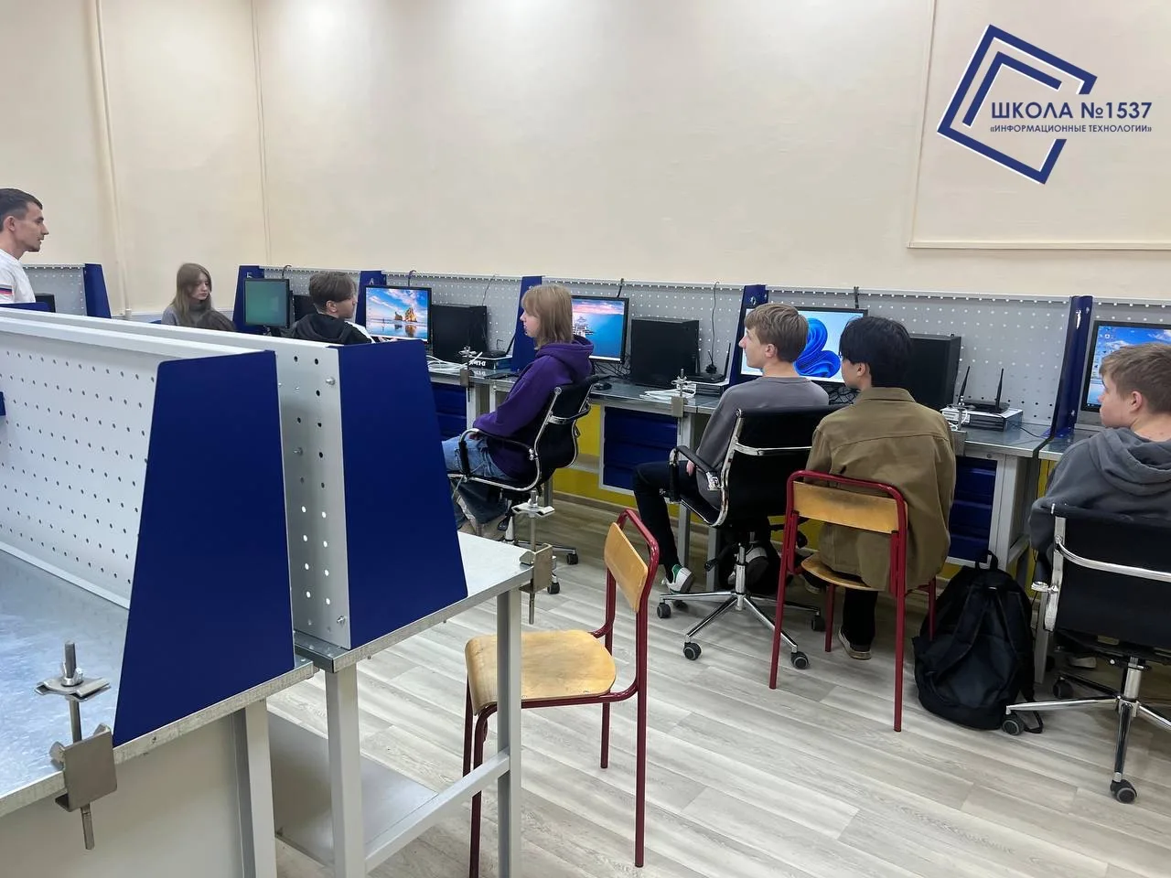 🎓Ребята из 9Б под руководством социального педагога Шуст Татьяны Анатольевны погрузились в мир беспр