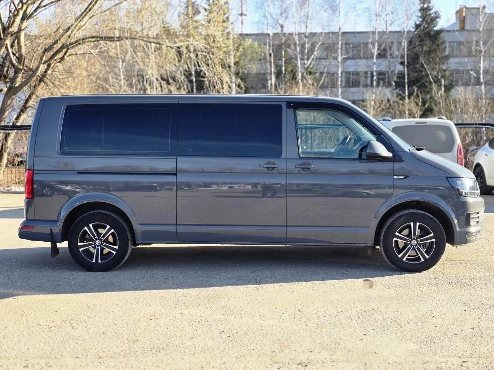 Volkswagen Caravelle 2019 г. ✅️ В идеальном состоянии! ✅️ В заводском окрасе. ✅️ Пробег 90 тыс. км. 