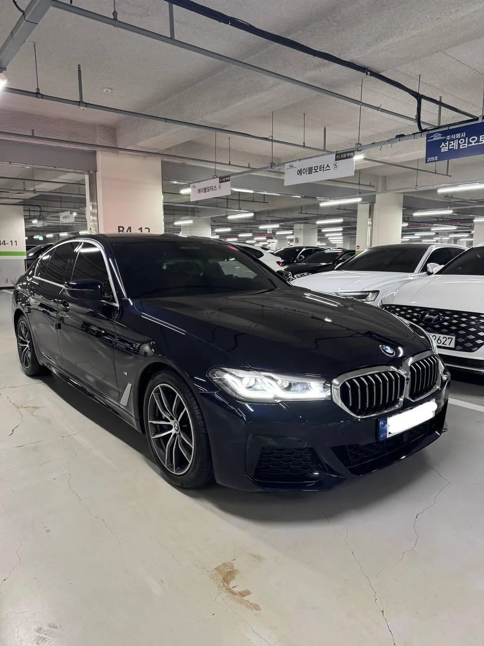 Так в чём же разница между двумя поколениями BMW 520i?  Кратко сравнили кузовы G30 и G60 для рынка Ю