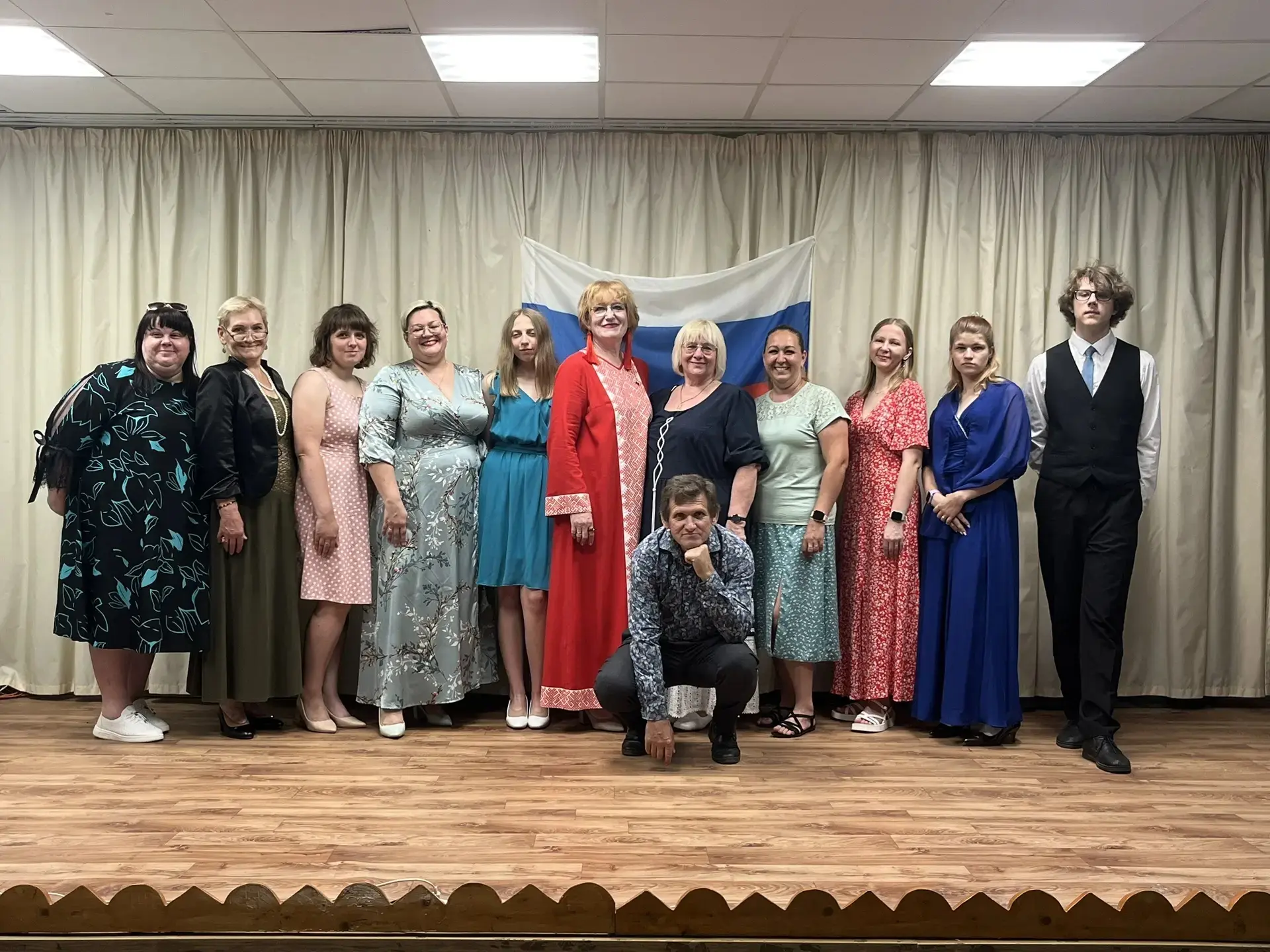 Сегодня  в МКУК "Коллонтаевском доме культуры" прошел праздничный концерт.
День России. Этот праздни