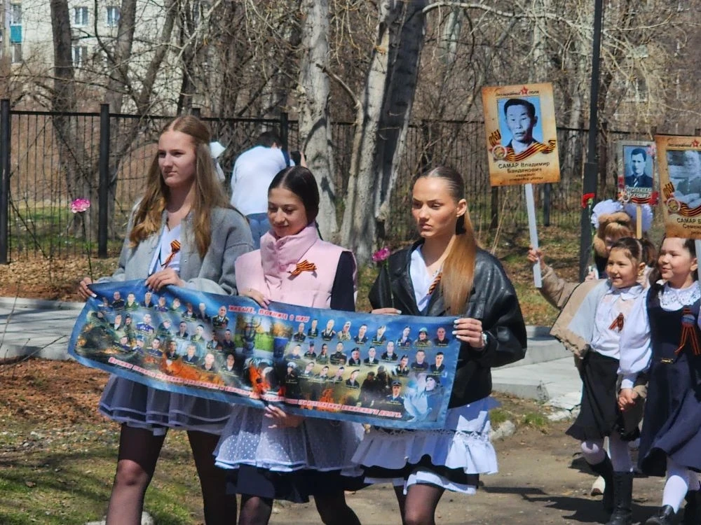 🏅 Сегодня в школе прошёл торжественный митинг ко Дню Победы! В мероприятии приняли участие учащиеся,