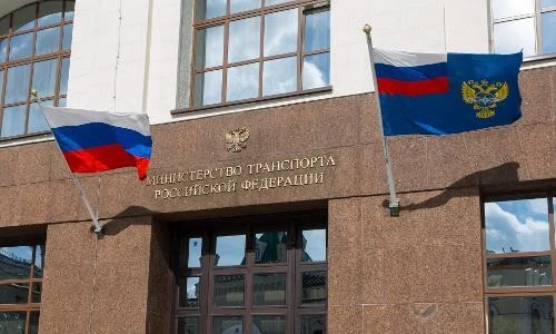 Макс – друг пенсионеров и студентов