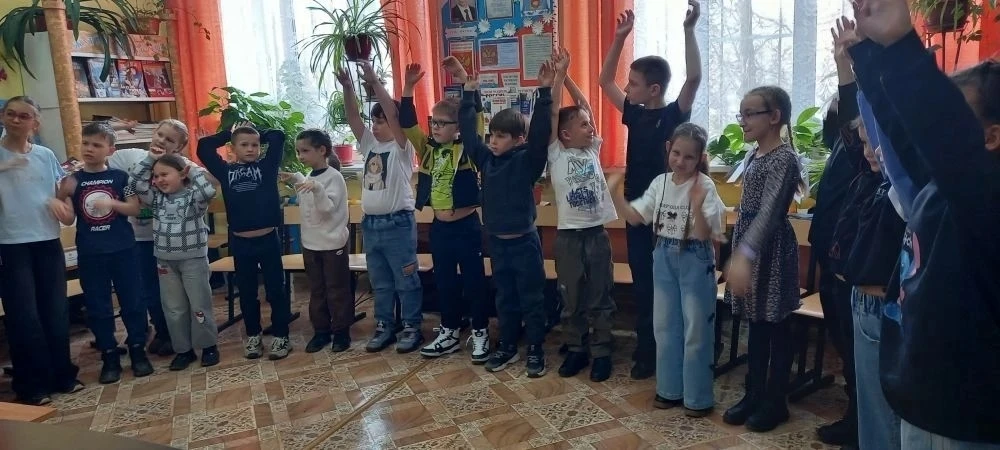 📷 Третий день в «Сафоновце»: кино, математика, психология и игры с Кузей