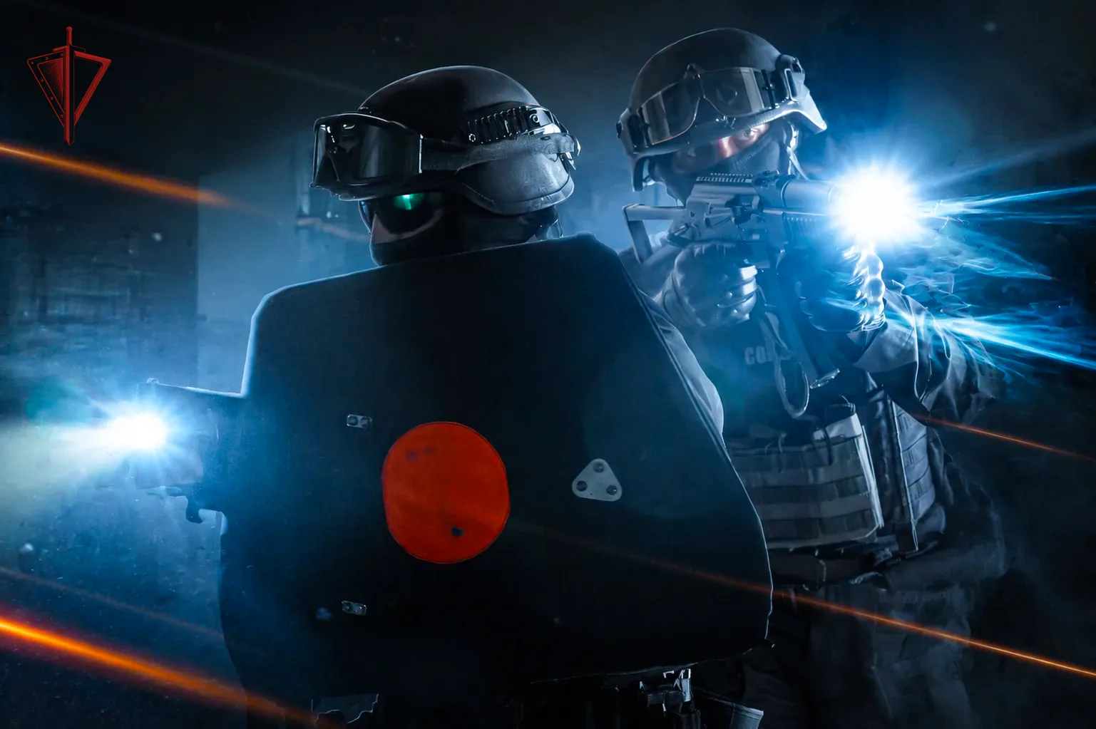 🛡️Не просто команда, а отлаженный механизм.

#ВсегдаНаСтраже

На 📸 сотрудники СОБР "Столица" Главн