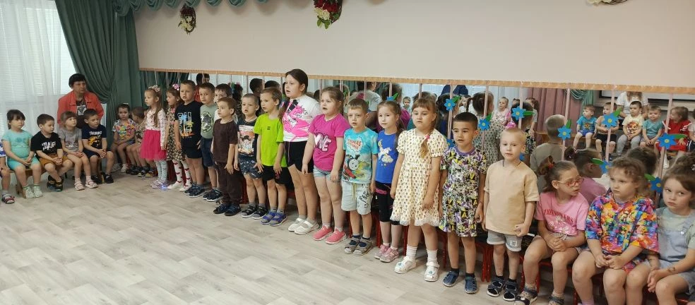 День защиты детей — это всегда веселье, радость и счастье! По традиции в первый летний день в филиал
