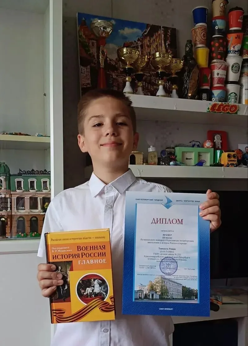 ✨ДО ШЕСТОГО КОЛЕНА!✨

Самое главное и ценное в жизни – это семья! Сначала, в которой ты рождаешься, 