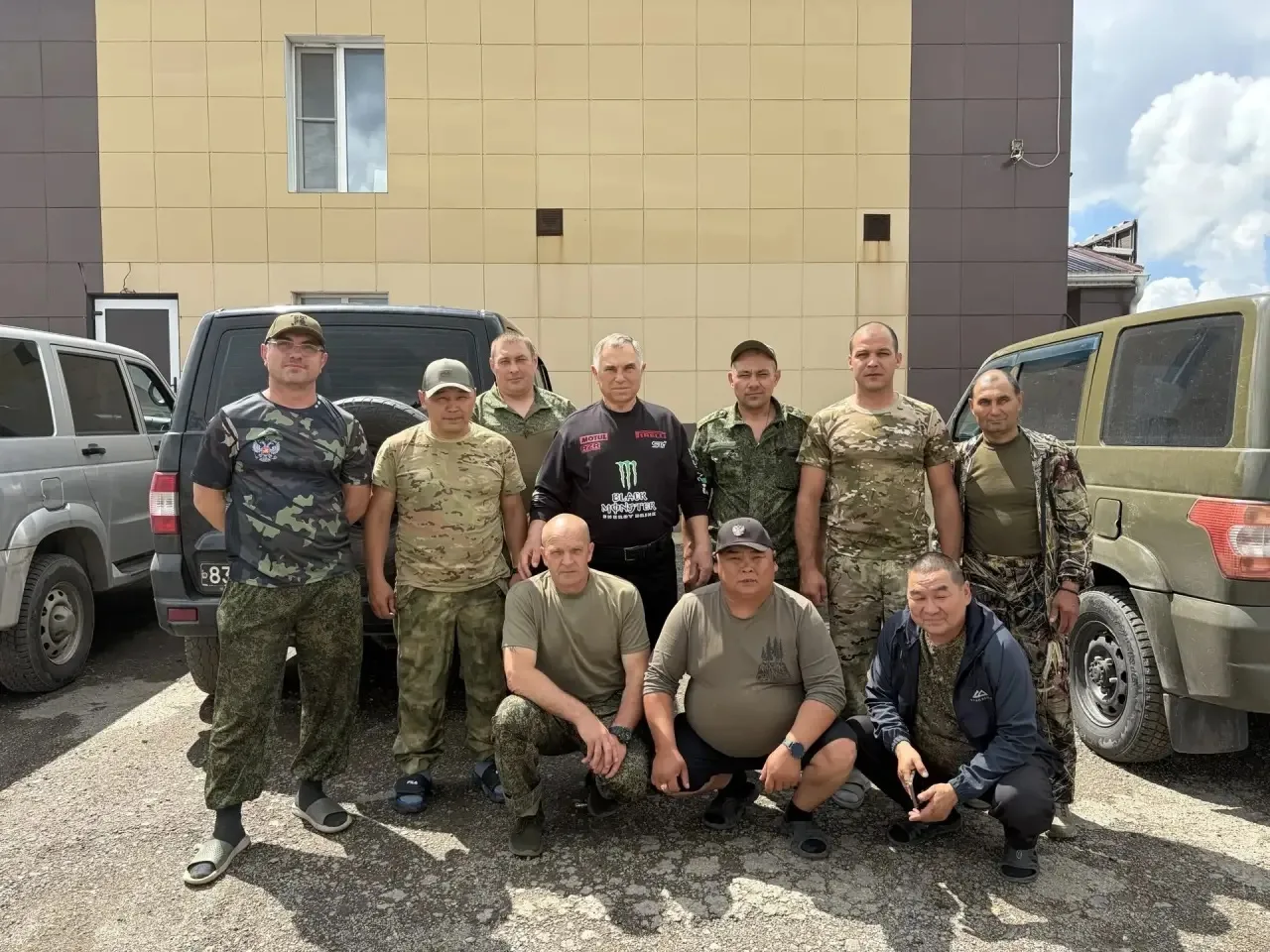 Бывший министр внутренних дел Тувы, генерал-майор в отставке, Виктор Лесняк всячески ст...