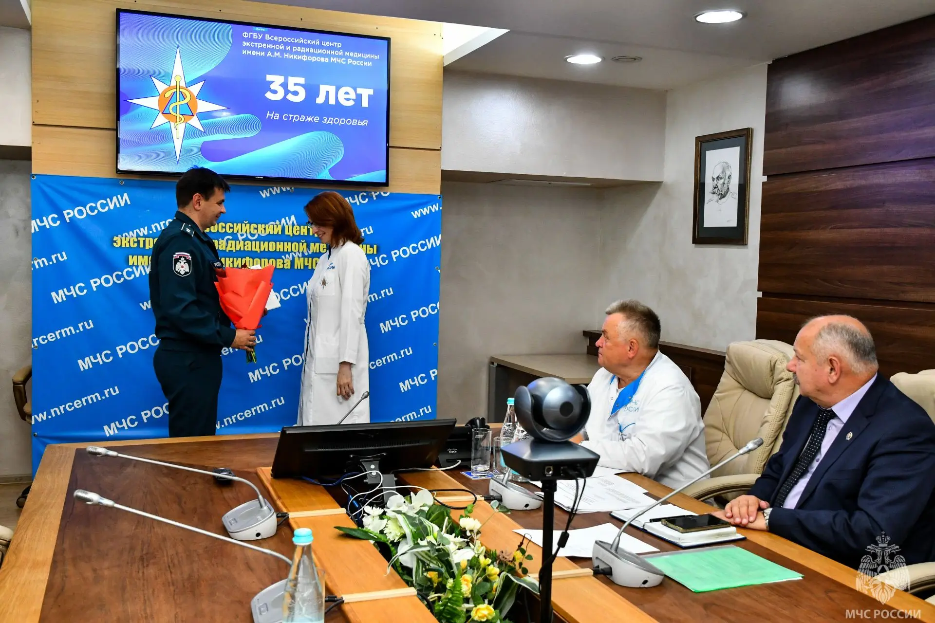 Заместитель главы чрезвычайного ведомства Роман Курынин с рабочей поездкой во ВЦЭРМ им....