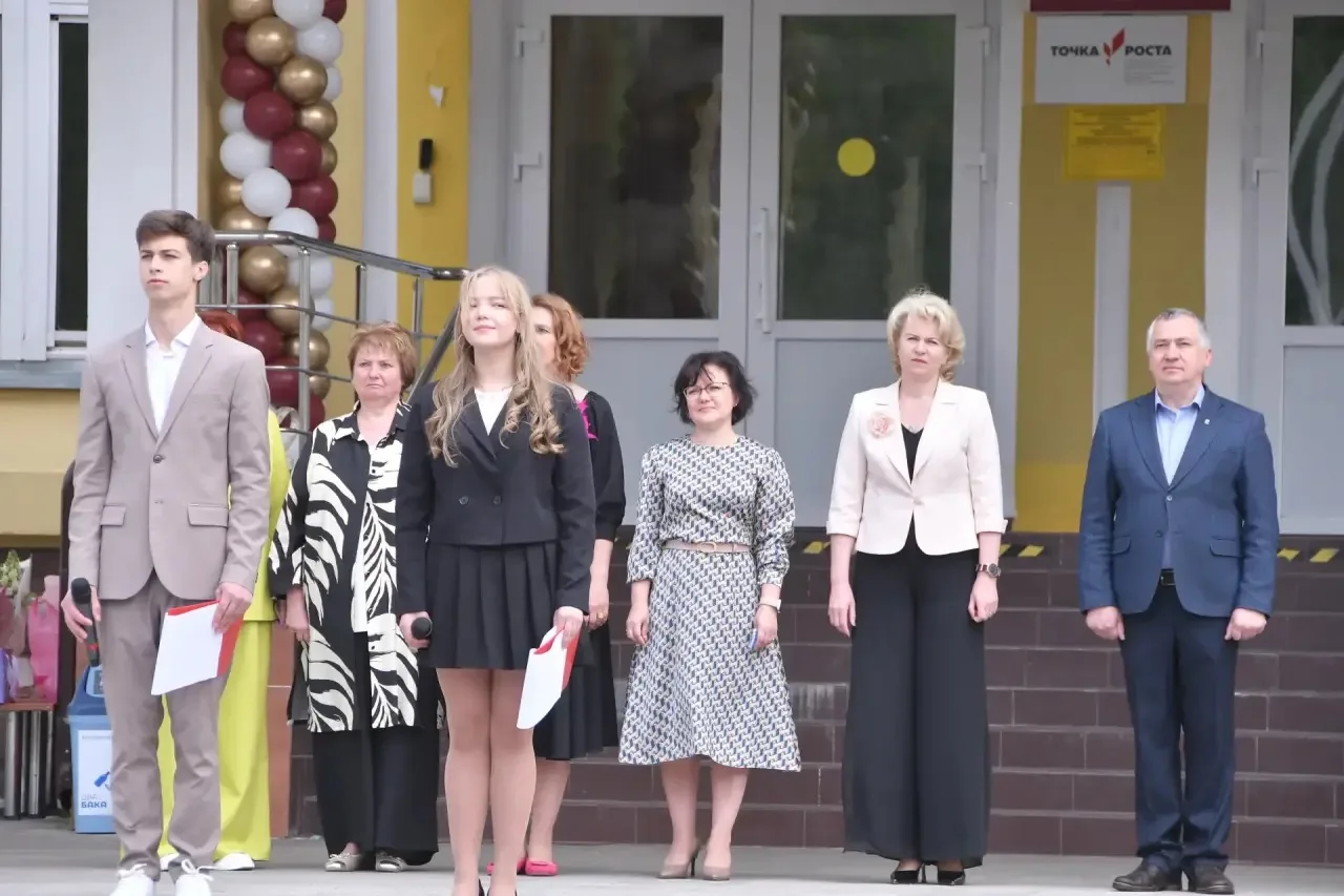 В школе «Перспектива» дали старт взрослой жизни🎉  Сегодня в нашей школе «Перспектива» было особенно 