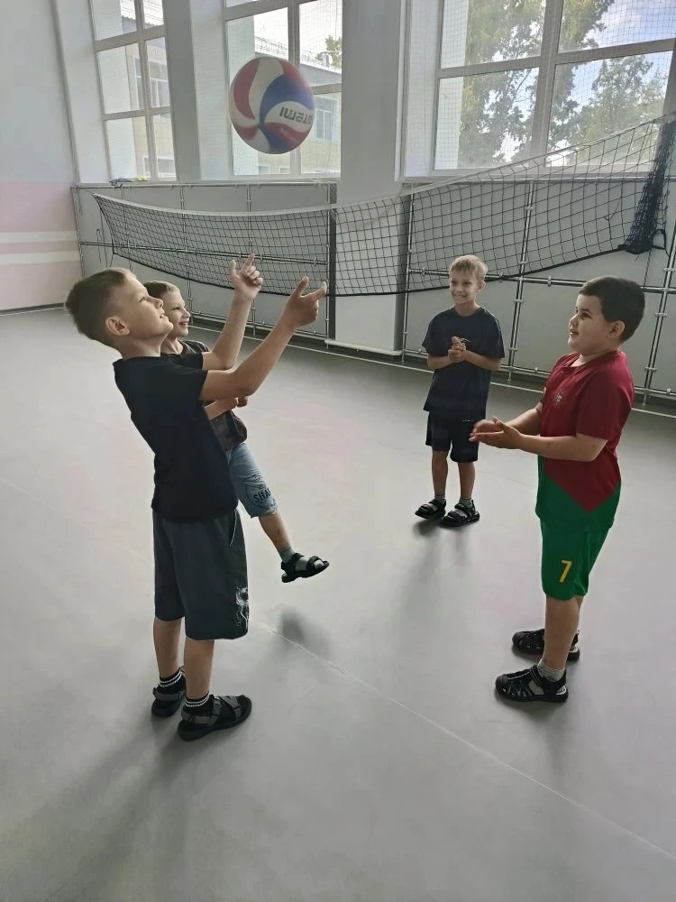 Сегодня в нашем лагере прошёл настоящий праздник спорта и здоровья, 🏐🏈🏑🎳
