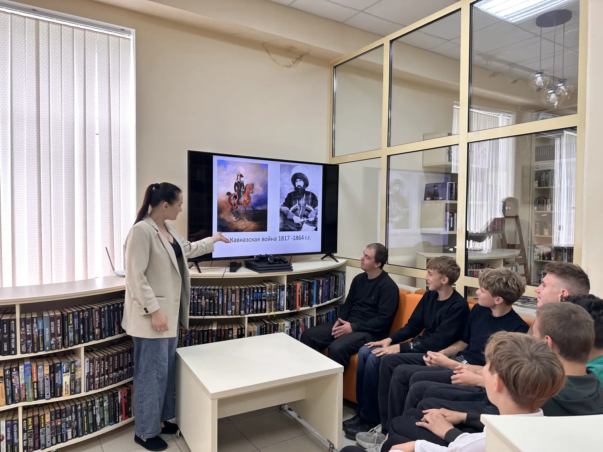 В Дондуковской модельной библиотеке-филиале №4 прошло памятное мероприятие – историческ...