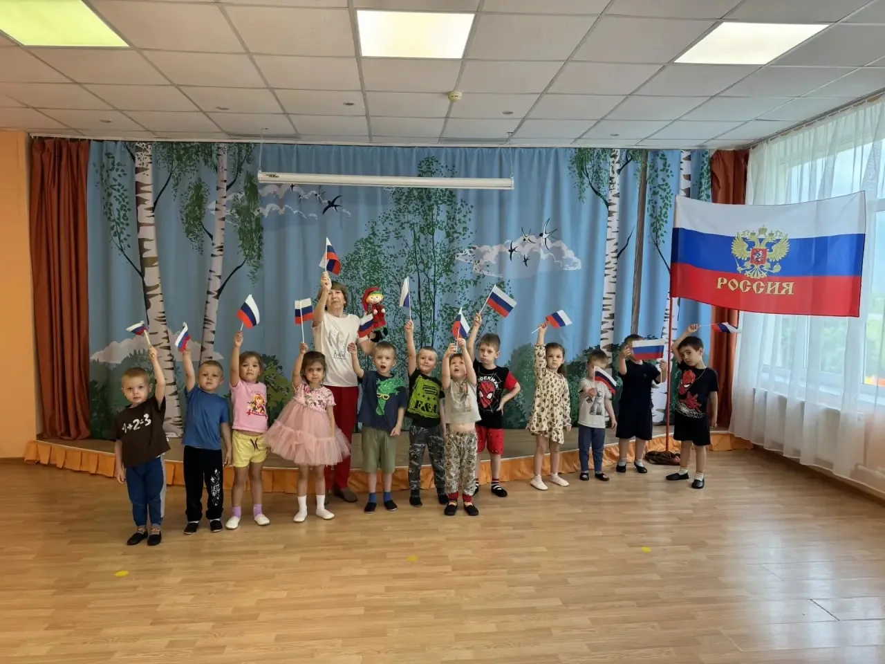 Празднуем День России вместе!🇷🇺
В преддверии главного праздника нашей страны в группах «Звездочка»