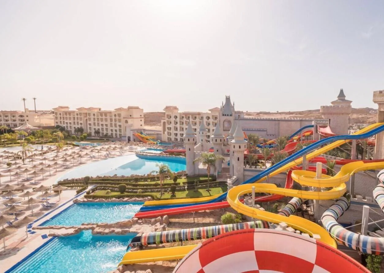 Отличная цена в роскошный отель Serenity Alma Heights 5 звезд, Макади Бэй, Египет
Рейтинг 9, ультра 