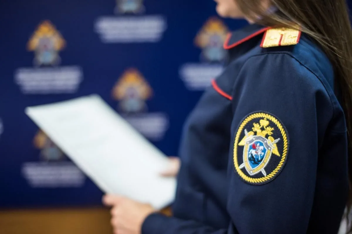 В Омской области вынесен приговор мужчине, признанному виновным в применении насилия к сотруднику по