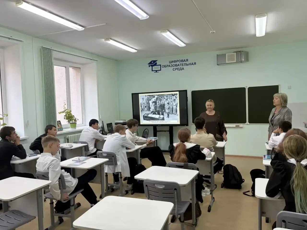 ❗️2 сентября в нашей школе прошел важный тематический урок, посвященный окончанию Второ...