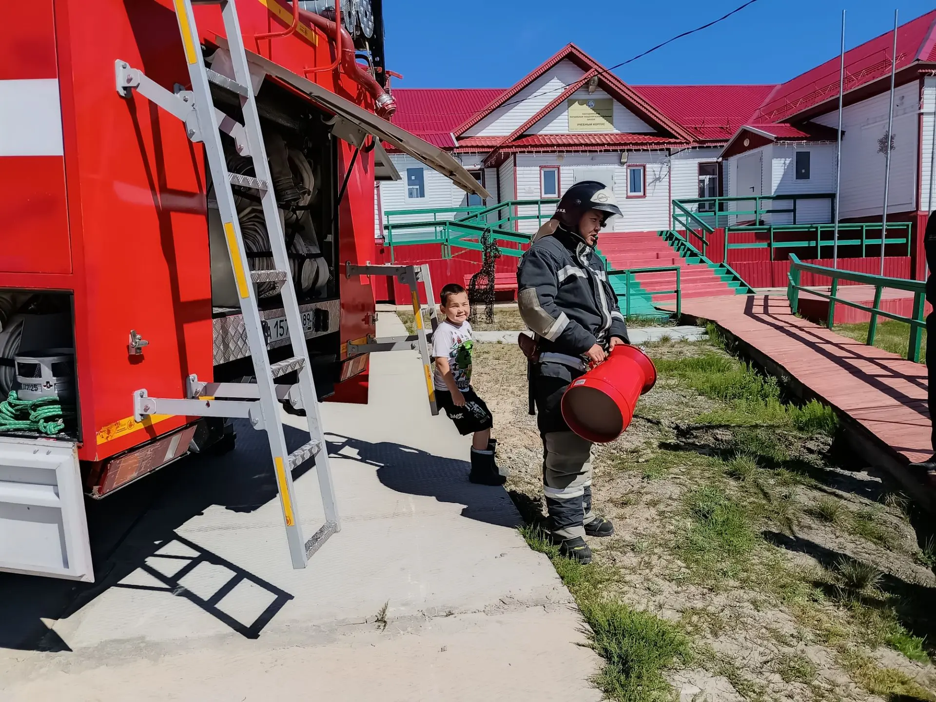🚒🔥 Важный урок безопасности и море впечатлений в нашем лагере!

В рамках программы по изучению пра