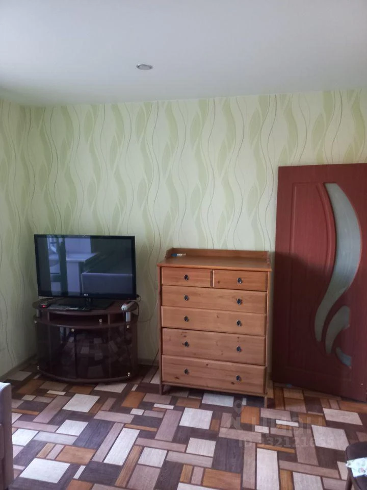 Сдам без посредников: 1-комнатная квартира, 40м²