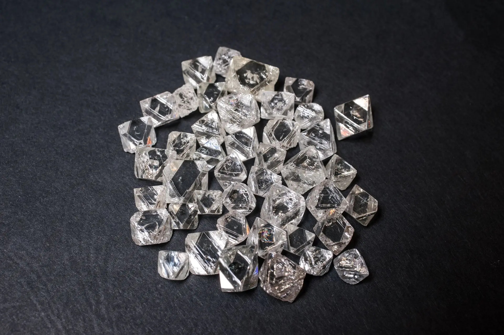Число показов алмазов АЛРОСА в мае достигло рекорда за последние восемь лет 💎

🔹 Показатель более 