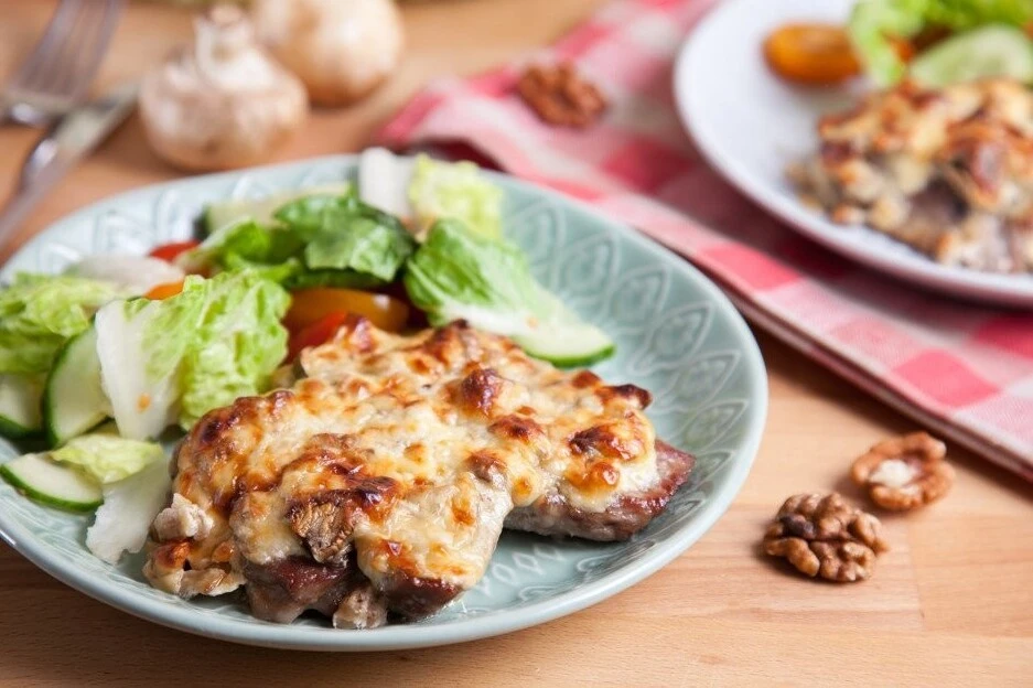 🥘 Свинина под сырной ĸорочĸой