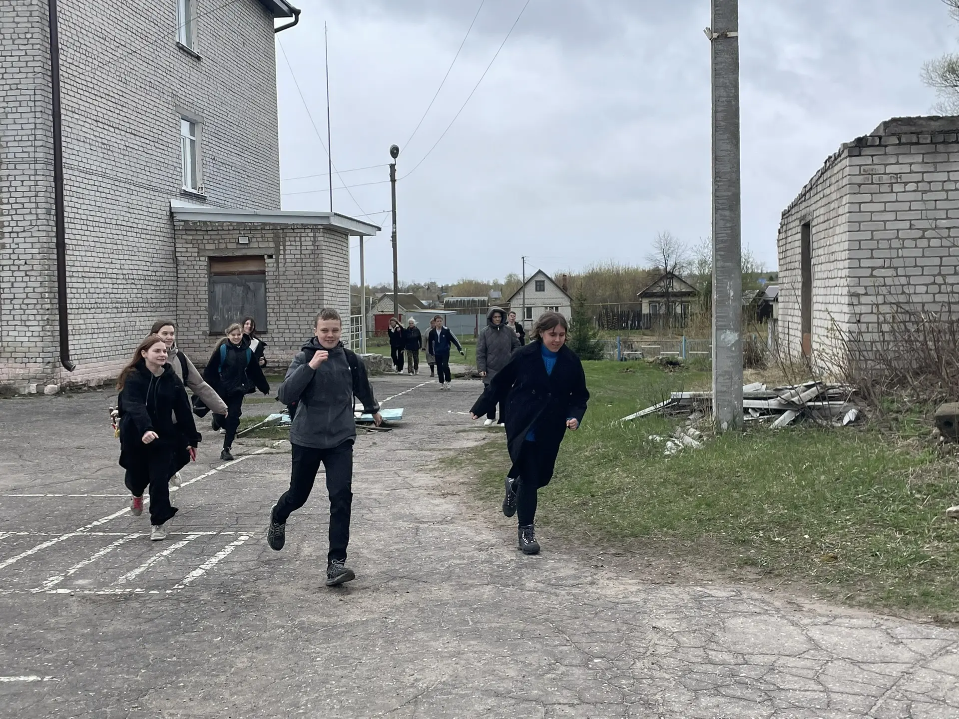 🚨 Безопасность превыше всего: в МБОУ СШ №1 р.п. Мулловка прошла учебная эвакуация