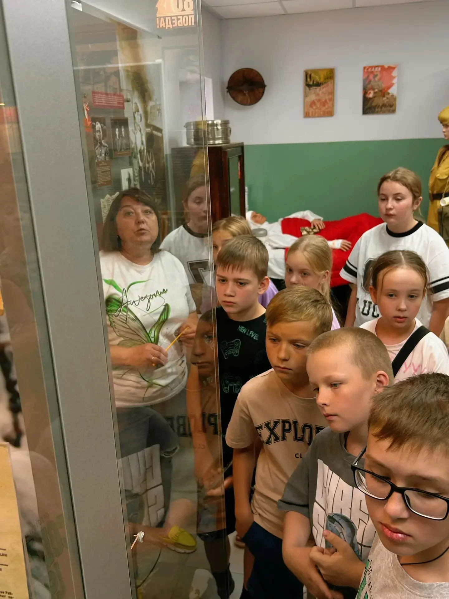 Сегодня, 9 июня воспитанники 7 и 8 отрядов пришкольного лагеря "Мы патриоты" посетили н...