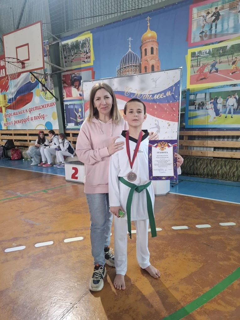 Спортивные выходные продолжаются. Большие победы начинаются с уверенных побед юных спортсменов.  19 