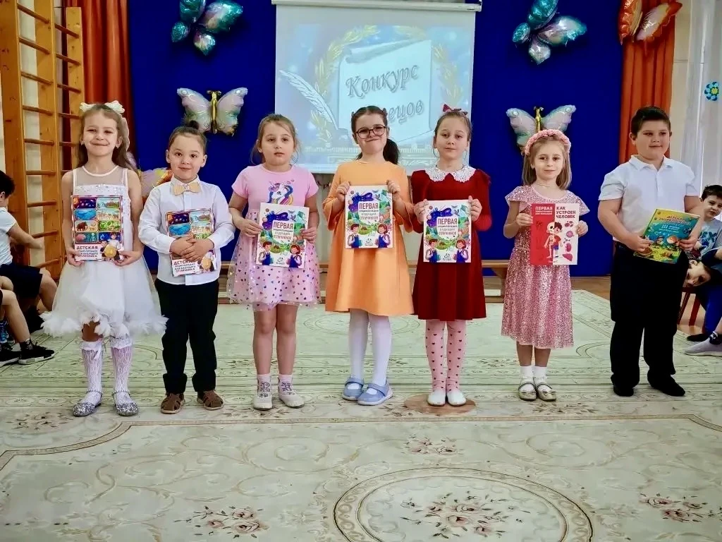 🌿«Весны весёлое дыхание»  В дошкольных корпусах прошёл конкурс чтецов «Весны весёлое дыхание»В нём п