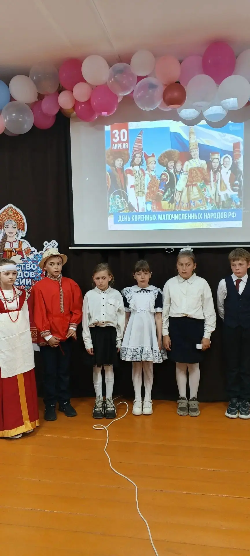 В нашей школе прошёл фестиваль «Живые традиции»