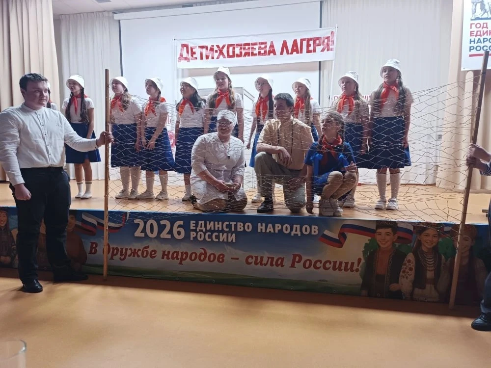 🎭 Свет! Камера! Театр! В Заиграевском районе прошла «Театральная шкатулка»  3 апреля в Талецкой школ