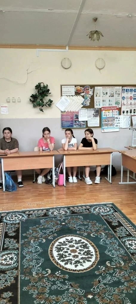 🌟Мир профессий открыт! 🌟

Сегодня в "ЛЕТЛАНДИИ" прошло увлекательное занятие по профориентации — р