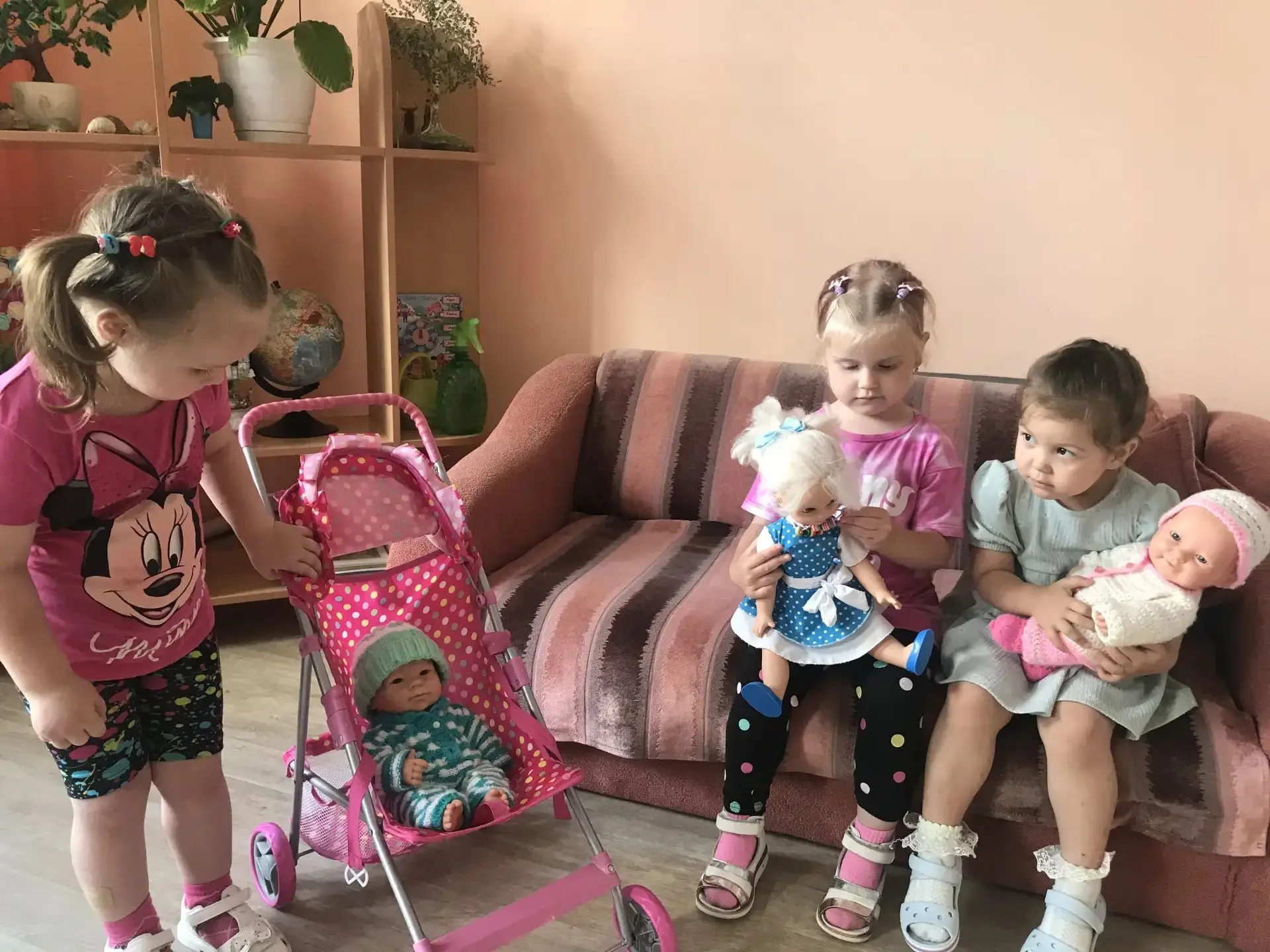 Игра в детском саду-это не просто способ занять ребёнка. Это его работа, его школа жизни и самый важ