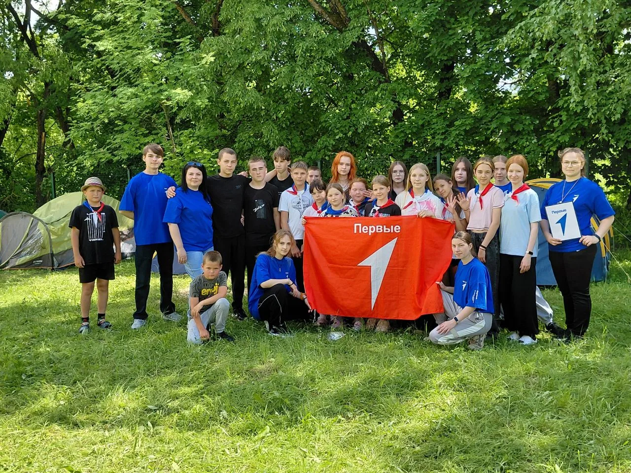 🏕️ В палаточном лагере состоялся спортивный праздник «День первых»!
