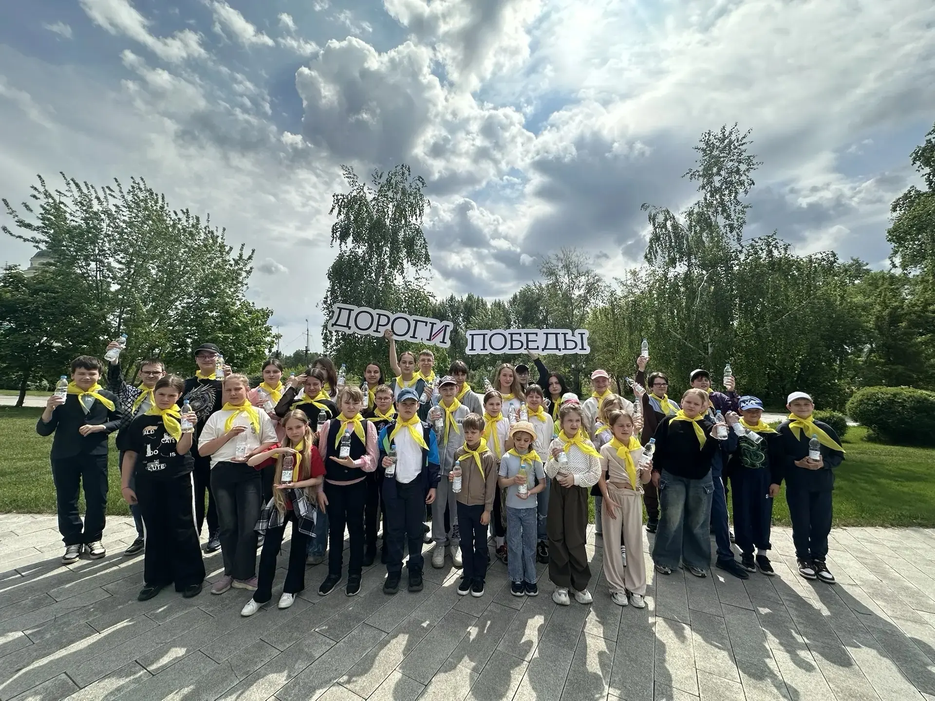 14 мая ученики нашей школы стали частью программы «Дороги Победы».