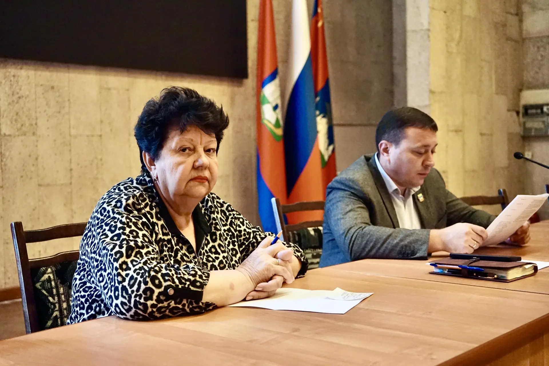 📢 Подготовку к отопительному сезону в Орле и уборку во дворах обсудили с управляющими компаниями
 
