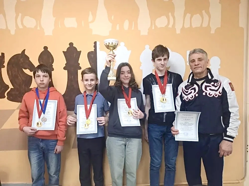 Наши шахматисты — чемпионы Ярославской области! 🏆♟ 
 
21–22 апреля 2026 года состоялись региональны