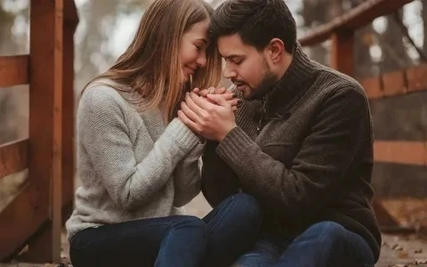 🧡🧡🧡​Шепотки на любовь и примирение. 
 
«Ты меня любишь, меня не забудешь, сердце твое бьется в сс