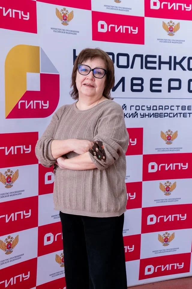 27 июля юбилей отмечает Галина Геннадьевна Поздеева, кандидат философских наук
 
Галина Геннадьевна 